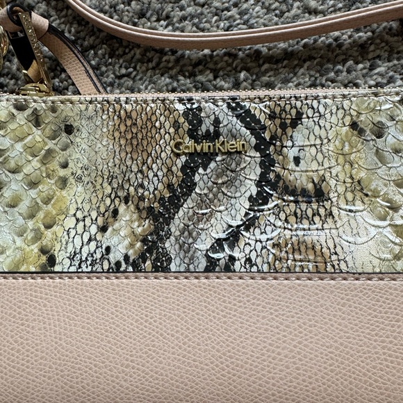 EUC Calvin Klein Snakeskin Crossbody Purse - Picture 3 of 8